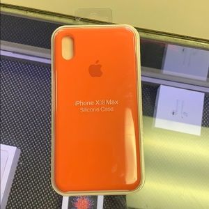 Apple case xs max